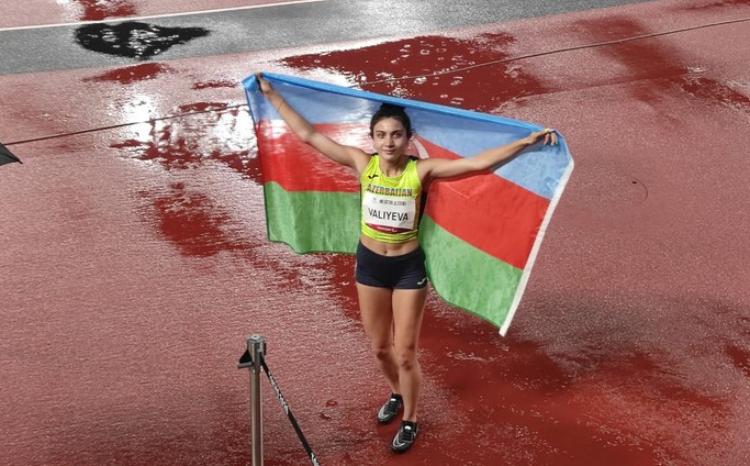 Paralimpiya çempionu Lamiyə Vəliyeva İtaliyada 100 metrəyə qaçışda birinci yerə sahib çıxıb 