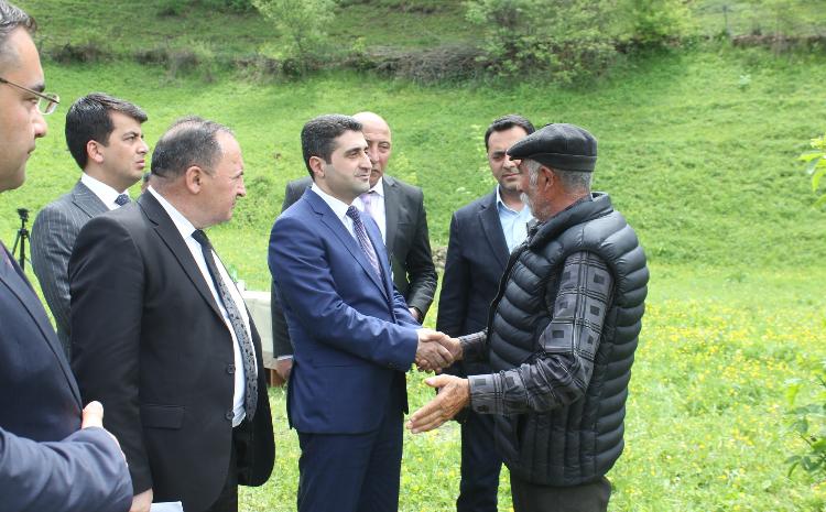Göygöl Rayon İcra hakimiyyətinin başçısı Elvin Paşayev tərəfindən Tülallar kəndində səyyar görüş keçirilib 