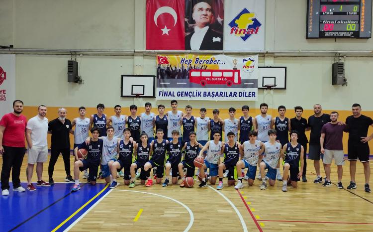 U-16 millimiz yoldaşlıq görüşündə inamlı qələbə qazanıb 
