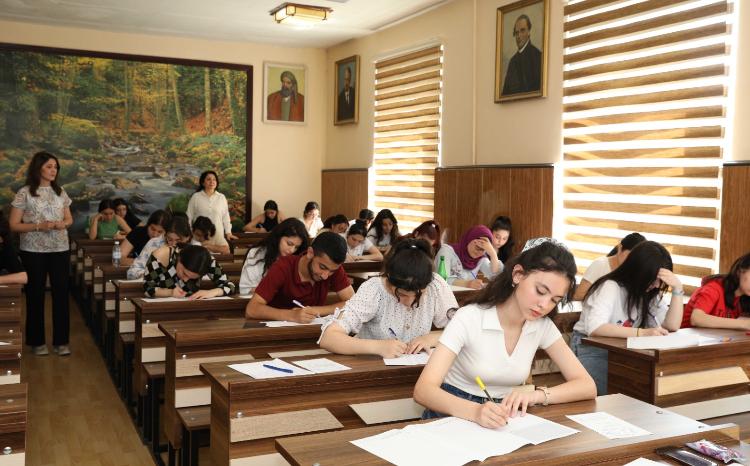 В БГУ началась экзаменационная сессия 