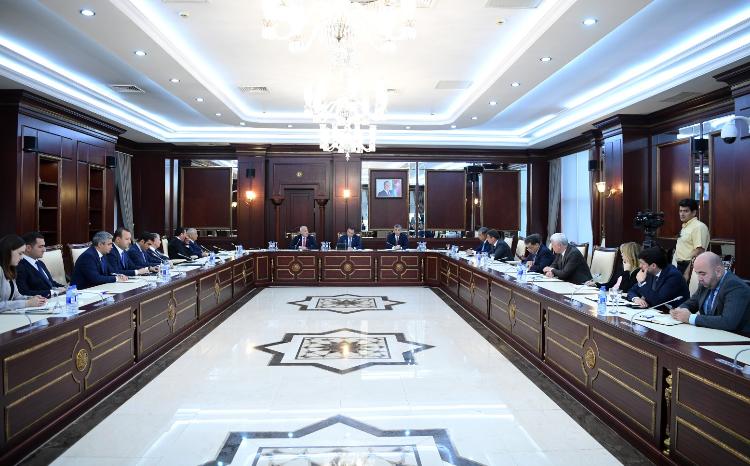 "Dövlət satınalmaları haqqında" yeni qanun layihəsi Milli Məclisdə müzakirə edilib 