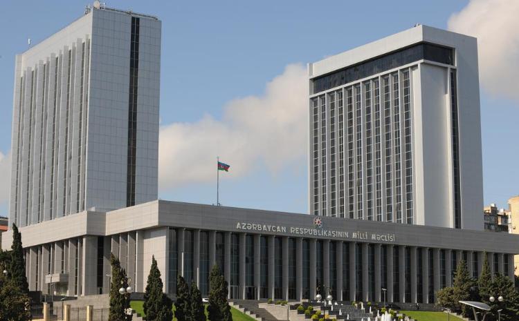 Parlamentdə ictimai dinləmə keçiriləcək 