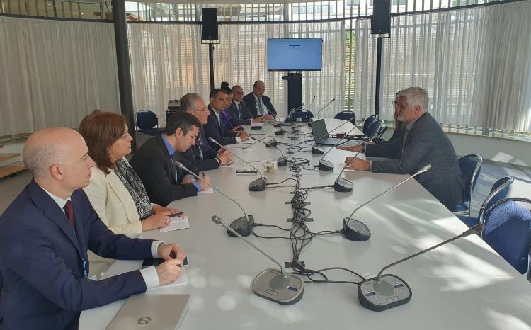 Qlobal iqlim dəyişikliyi məsələləri ilə bağlı müzakirələr davam etdirilir 