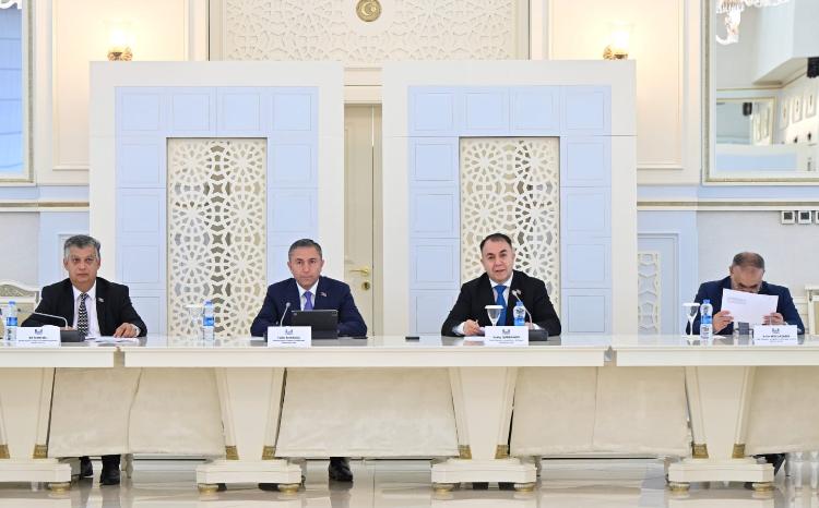 Parlament komitələrinin birgə iclasında 