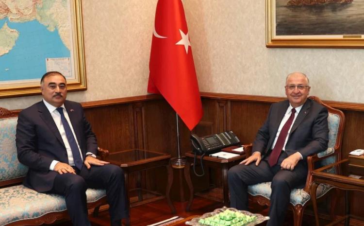 Türkiyənin müdafiə naziri Azərbaycan səfiri ilə görüşdü 