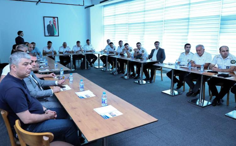 Saxta avtomobil ehtiyat hissələrinin müəyyənləşdirilməsi ilə bağlı təlim keçirilib 