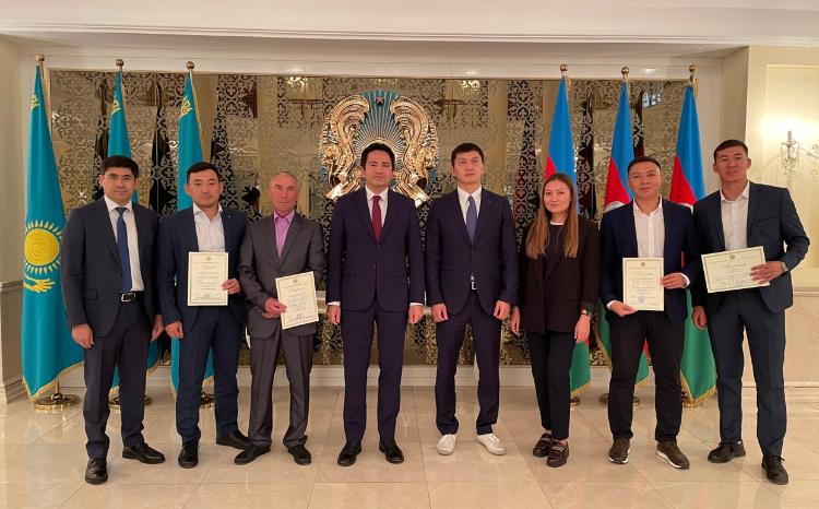 Посол Казахстана встретился с командой  по строительству Центра творчества в Физули 
