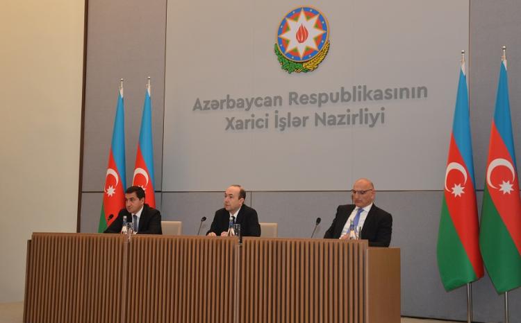Azərbaycanda akkreditə olunmuş diplomatik korpus üçün bölgədə son vəziyyətə dair brifinq keçirilib 