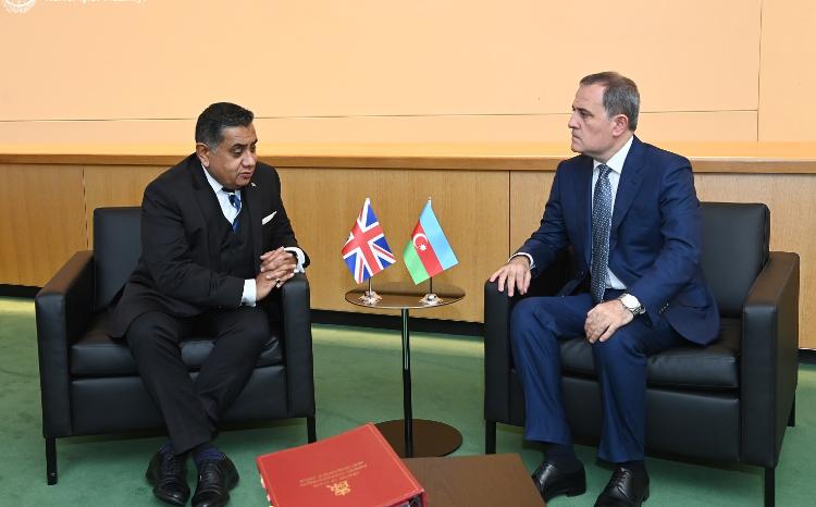 Birləşmiş Krallığın dövlət naziri antiterror tədbirlərinin məqsəd və nəticələri barədə ətraflı məlumatlandırılıb 