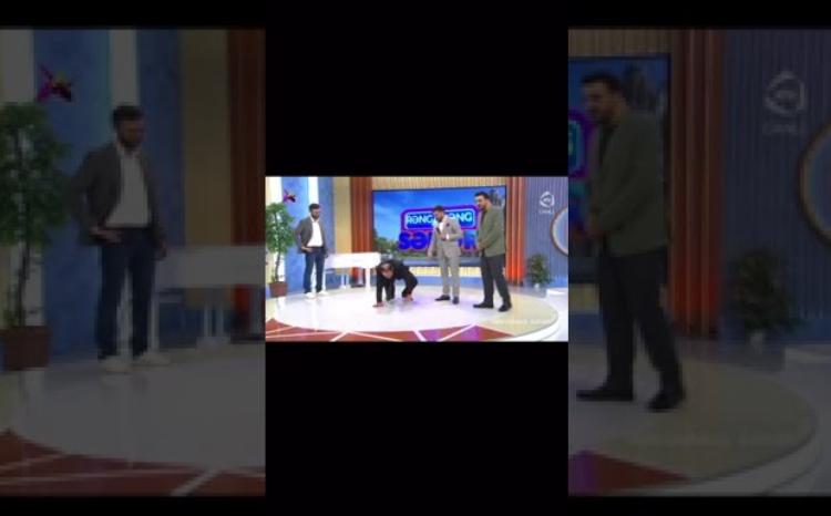 Elşad Qarayev və oğlu canlı efirdə idman etdi - VİDEO