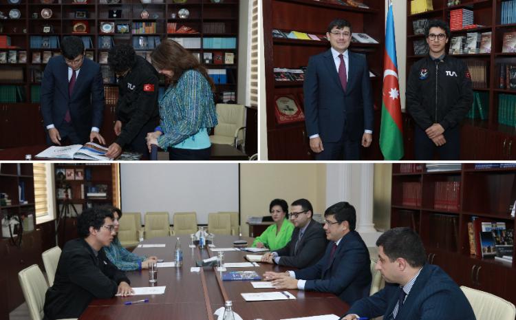 Astronaut, to travel to the International Space Station visited the State Committee 