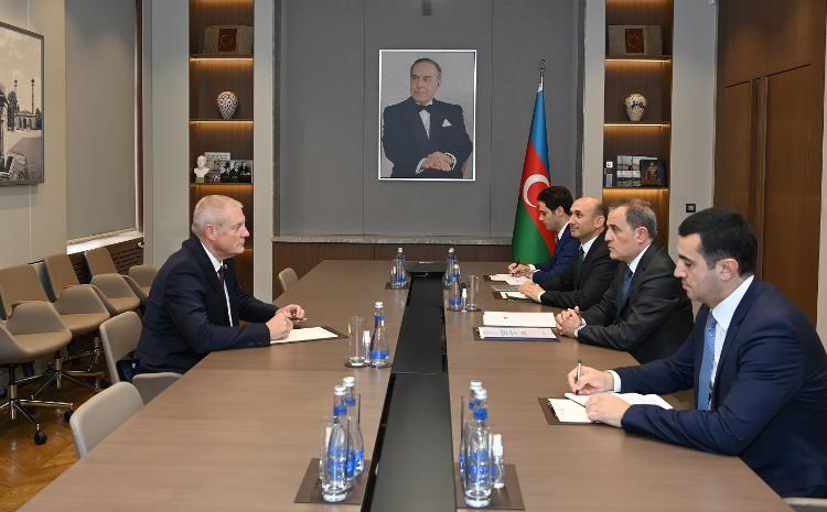 Ceyhun Bayramov Latviyanın Azərbaycana yeni təyin edilmiş səfiri ilə görüşüb 