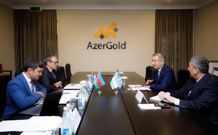 Закир Ибрагимов встретился с послом Узбекистана в Азербайджане 