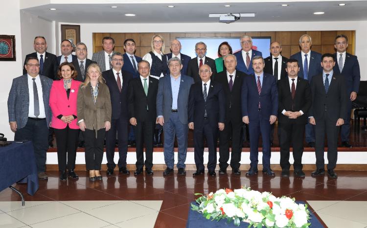 Ankarada Qərbi Azərbaycana qayıdışla bağlı məsələ müzakirə olunub 