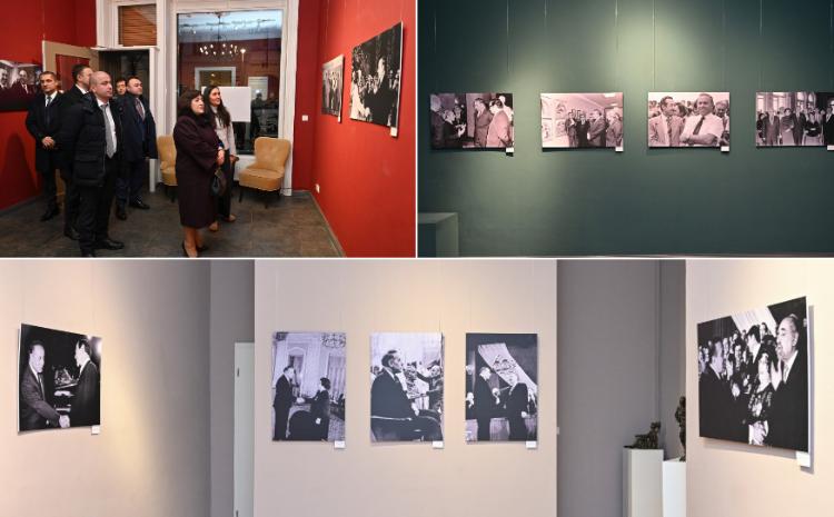 Сагиба Гафарова ознакомилась с выставкой «Общенациональный лидер Гейдар Алиев и культурное наследие Азербайджана» в Берлине 