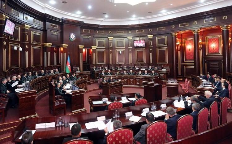 Ali Məhkəmə bir sıra qərar qəbul edib 