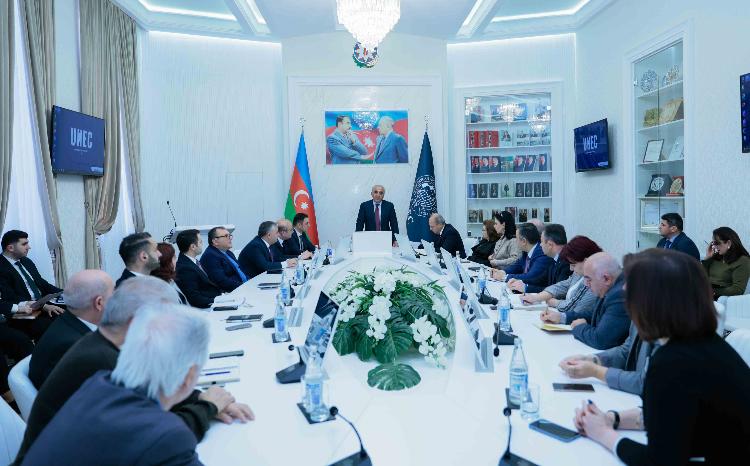 В Экономическом университете объявлен "Год зеленого UNEC" 