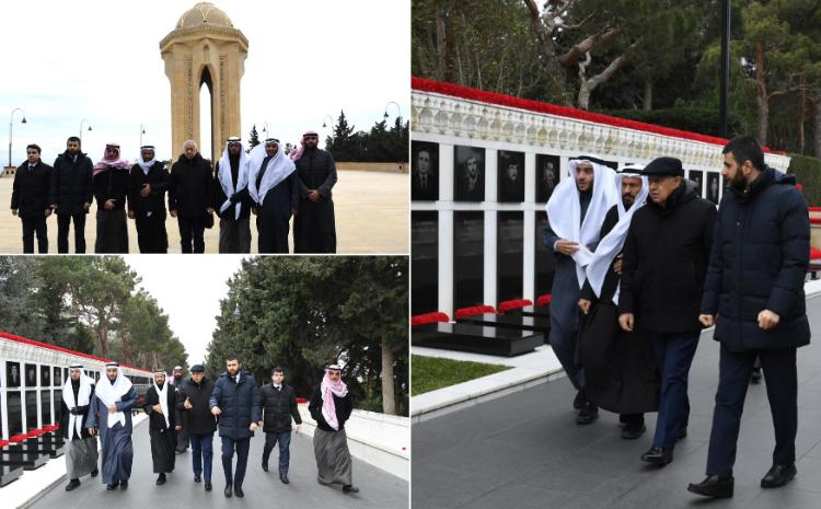 Küveytli deputatlar Bakıda Şəhidlər xiyabanını ziyarət ediblər 