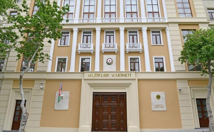 Azərbaycanda iş və istirahət günlərinin yerləri dəyişdirildi 