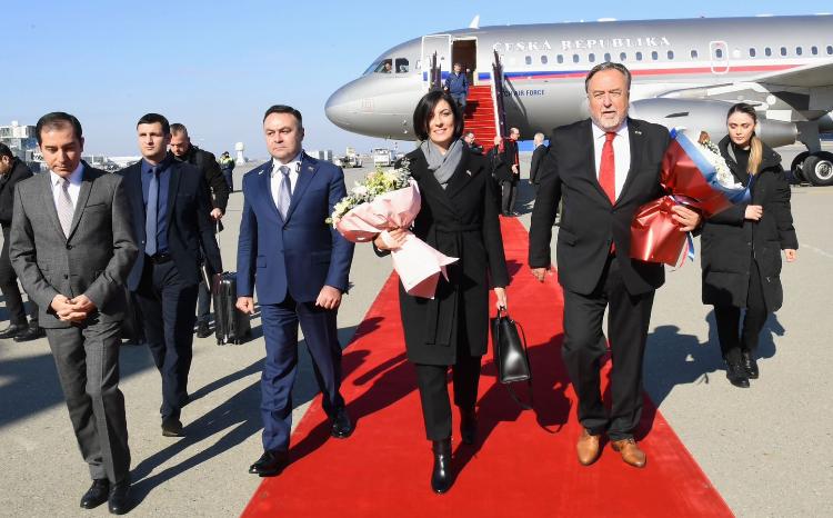 Çexiya parlamentinin Deputatlar Palatasının sədri Azərbaycana rəsmi səfərə gəlib 