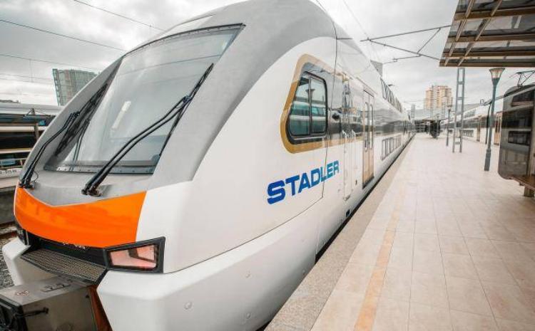  Bakıda "Stadler" qatarında tüstülənmə olub