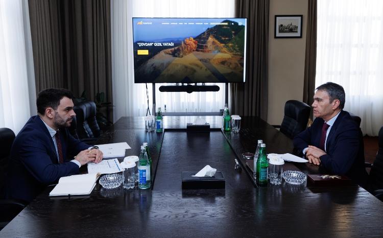 Председатель Правления ЗАО «AzerGold» провел очередную встречу с победителем третьего конкурса «Yüksəliş» 