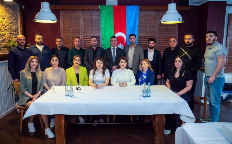 Almaniyada "Avropada dilimizin bu günü və sabahı" adlı tədbir keçirilib 