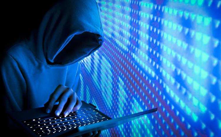 Üç il ərzində təcavüzkarlar süni intellekt xidmətləri və oyun hesablarından 36 milyondan çox login və şifrə oğurlayıb 