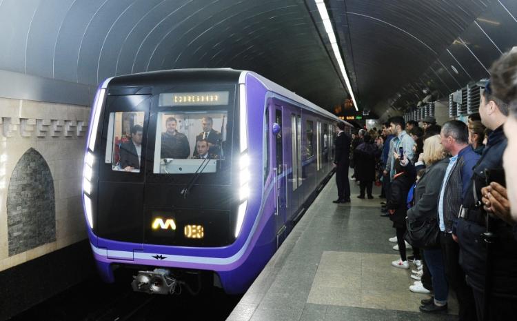 Ötən ay metrodan 17 milyondan çox sərnişin istifadə edib 