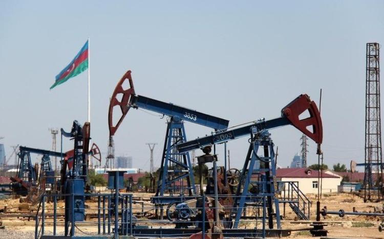 Daily crude oil production in Azerbaijan amounted to 605 thousand barrels in March 