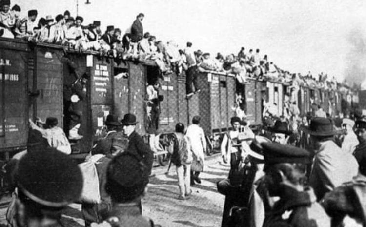Sovet Rusiyasının törətdiyi soqırımlardan daha biri - Krım türklərinin Özbəkistana sürgün edilməsindən 74 il ötür 