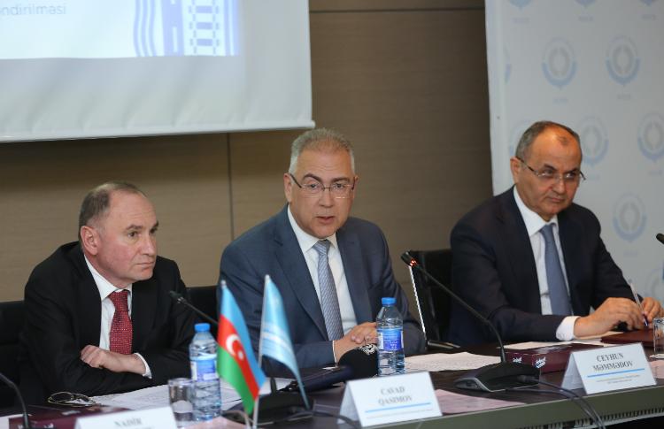 "Ölkə sərhədlərinin sanitariya mühafizəsində qurumlararası koordinasiyanın aspektləri" mövzusunda Dəyirmi masa keçirilib 