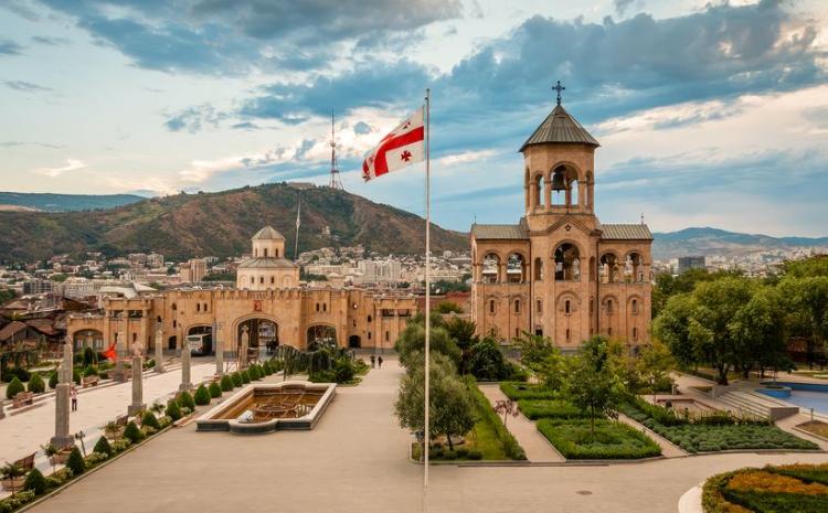 Energetika naziri Gürcüstana səfər edib 