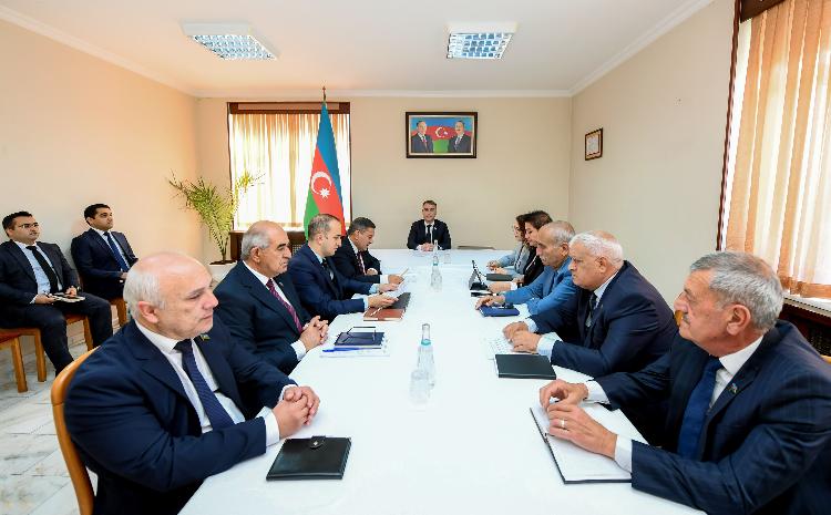 Ali Məclisin komitə iclasında qanun layihəsi ikinci oxunuşda müzakirə edilib 
