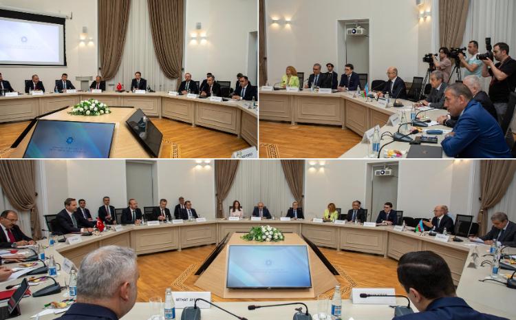 Azerbaijan-Türkiye energy cooperation was discussed within Baku Energy Week 