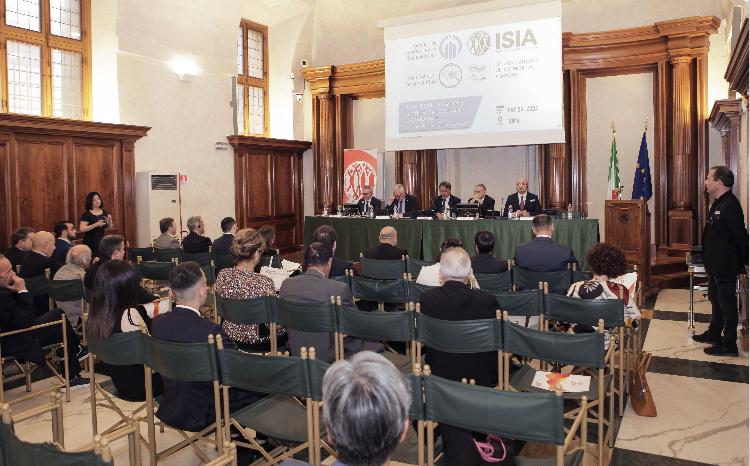 Azərbaycanın investisiya potensialı İtaliya Senatında təqdim olunub 