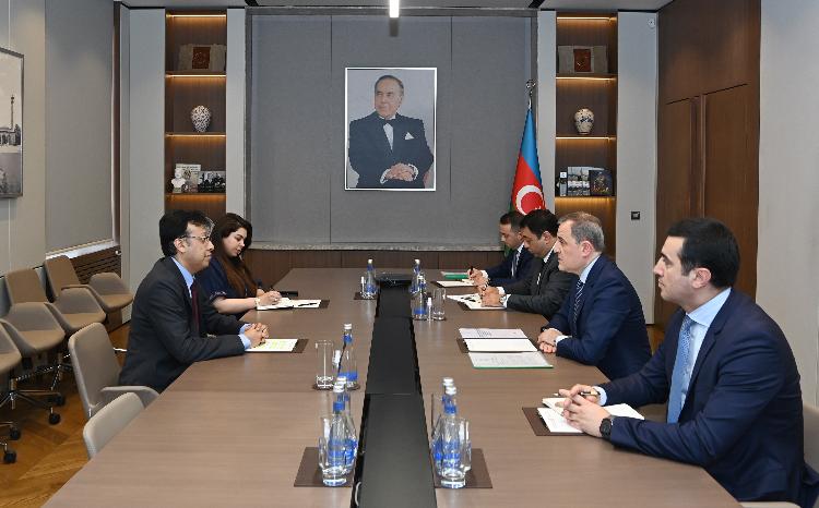 Ceyhun Bayramov Pakistanın yeni səfirini qəbul edib 