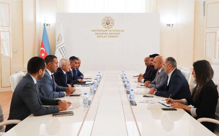 Dövlət Xidmətində Azərbaycan Turizm Agentlikləri Assosiasiyasının (ATAA) nümayəndələri ilə görüş keçirilib 