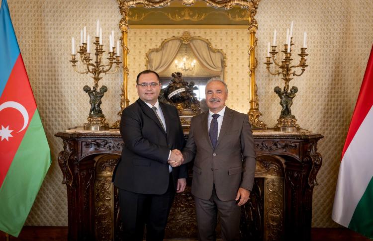 Budapeştdə Azərbaycan və Macarıstan kənd təsərrüfatı nazirlərinin görüşü keçirilib 
