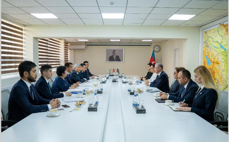 Qırğız Respublikasının nümayəndə heyəti ilə görüş keçirilib 