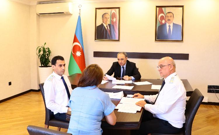 Baş prokuror paytaxtın Yasamal rayonunda vətəndaşları qəbul edib 