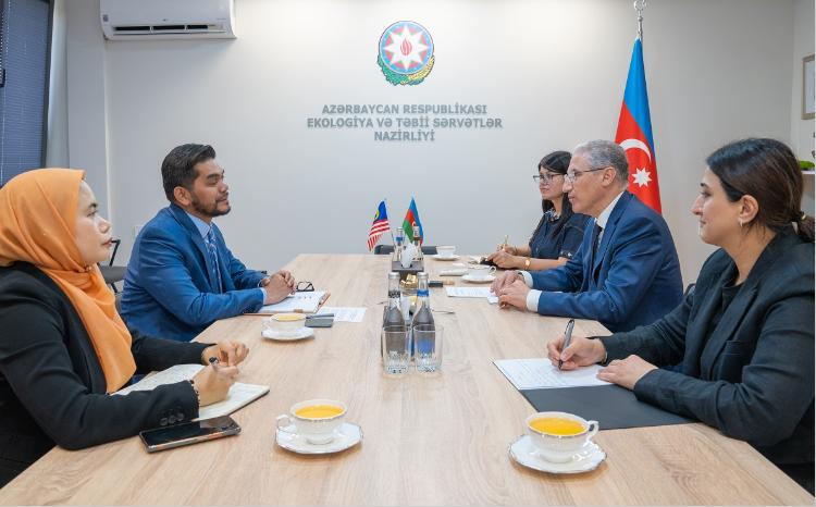 Malayziyanın Azərbaycan Respublikasındakı fövqəladə və səlahiyyətli səfiri ilə görüş keçirilib 