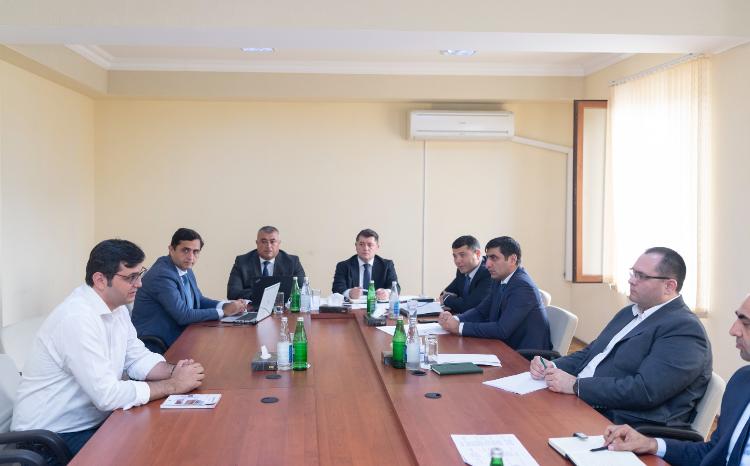 Nazir Məcnun Məmmədov Zaqatalada vətəndaşları qəbul edib, fermerlərlə görüşüb 