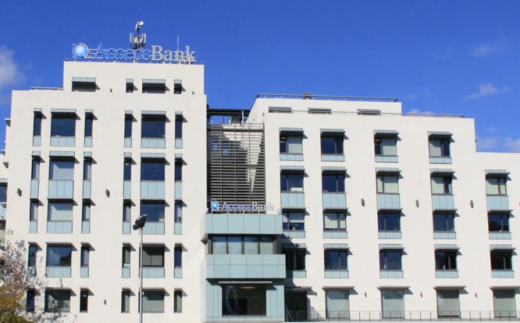 AccessBank объявляет тендер по оценке недвижимости 