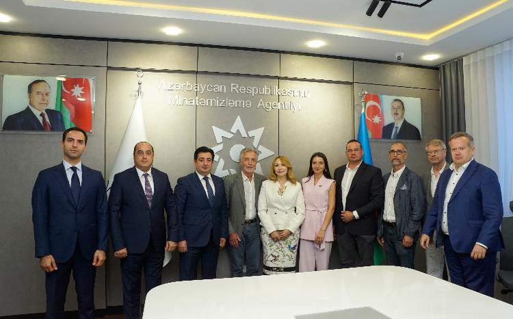 A meeting was held with the Finnish delegation at ANAMA 