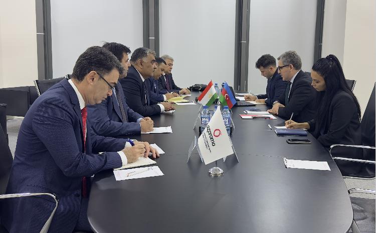 Tacikistan nümayəndə heyəti ilə görüş keçirilib 