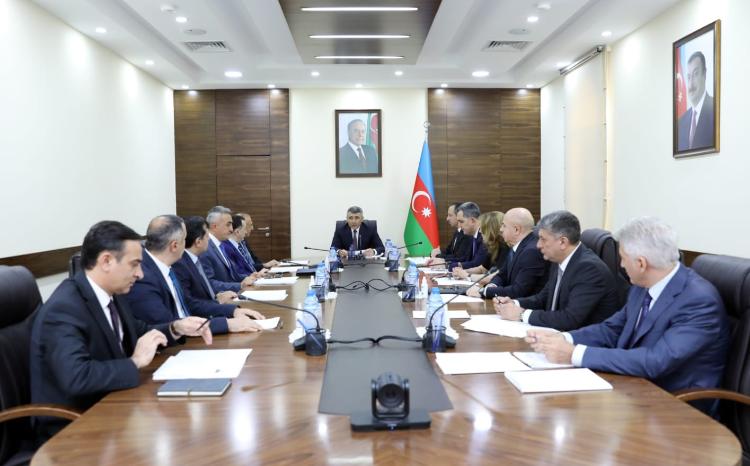 Məhkəmə-Hüquq Şurasının növbəti iclası keçirilib 