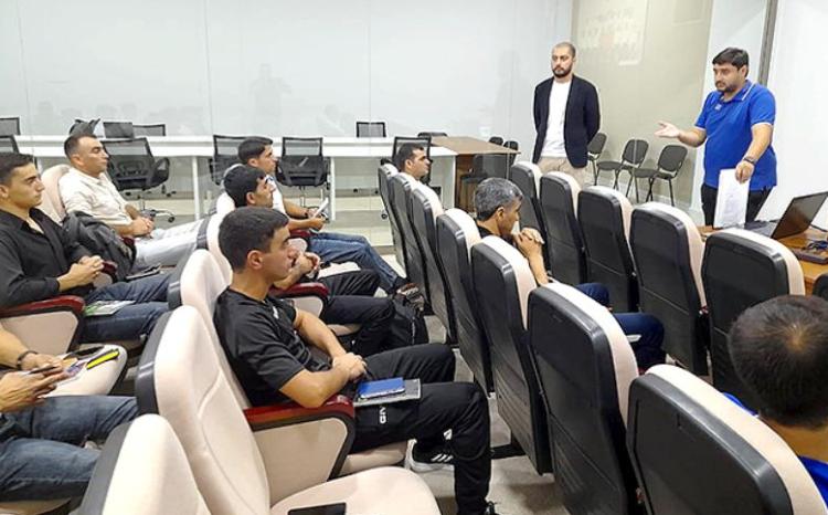 Lənkəranda hakimlər üçün seminar keçirilib 