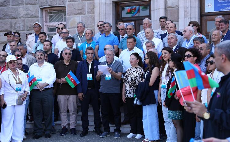 Xaricdə Yaşayan Azərbaycanlı Alimlərin Forumunun iştirakçıları Azərbaycan Respublikasının Prezidenti cənab İlham Əliyevə müraciət edib 