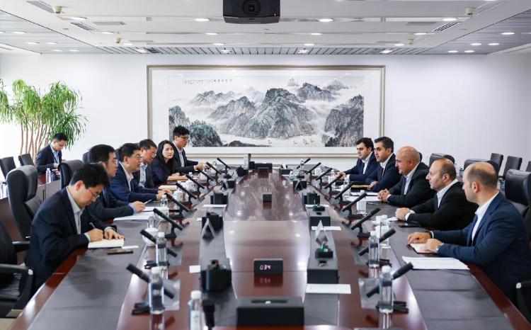 SOFAZ and China Investment Corporation discussed prospects for strengthening cooperation 